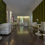 Hotel Le Quartier Bercy-square