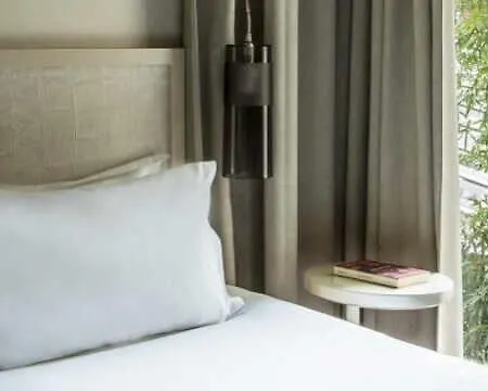 Hotel Le Quartier Bercy-square Parigi