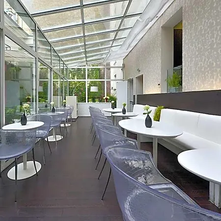 Отель Le Quartier Bercy-square 3*