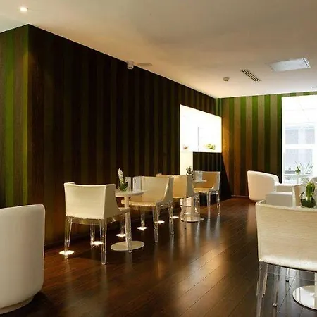 Le Quartier Bercy-square 3*