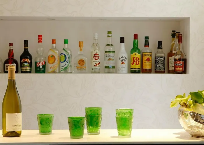 Hotel Le Quartier Bercy-square