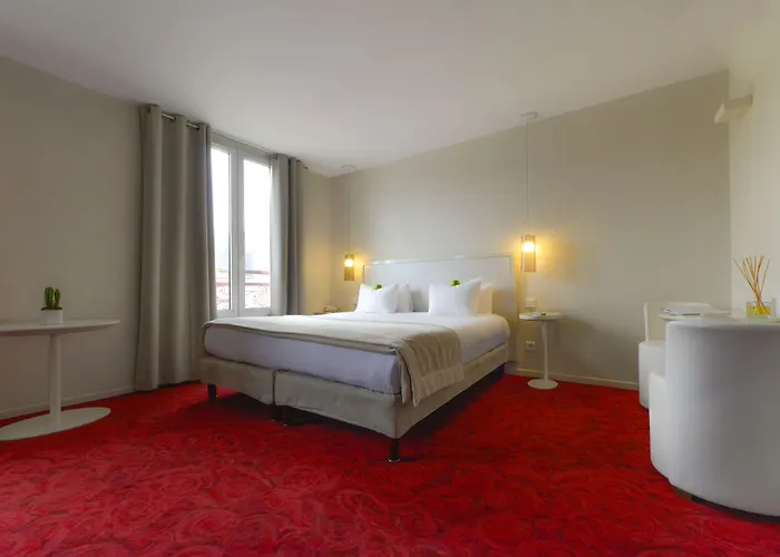 Le Quartier Bercy-square 3*