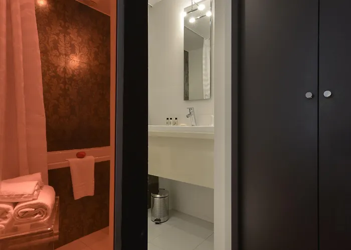 르 카르티에 베르시-스퀘어 파리