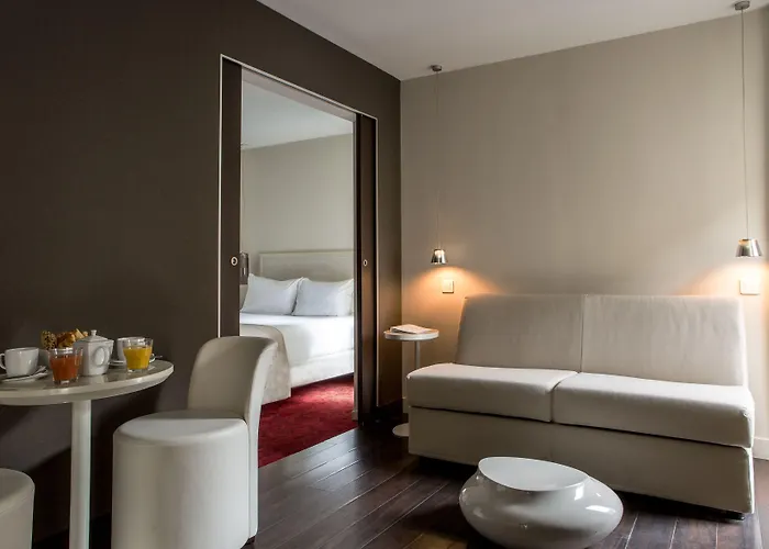 Hotel Le Quartier Bercy-square 3*