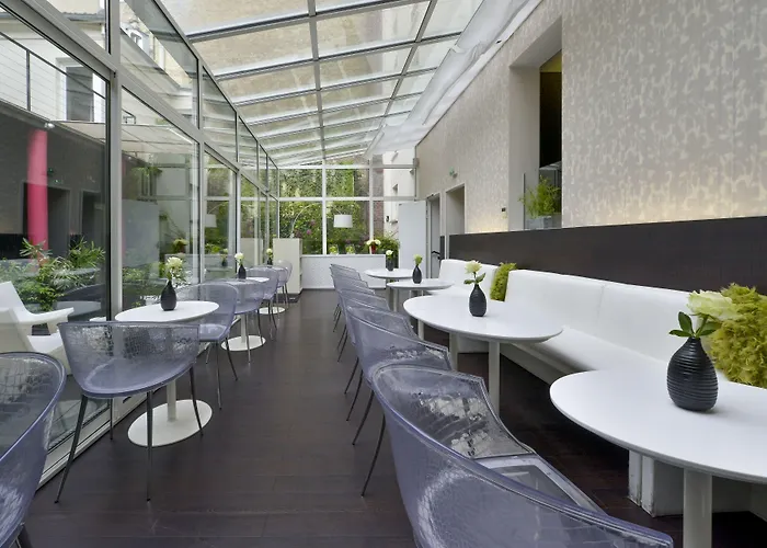 Hotel Le Quartier Bercy-square