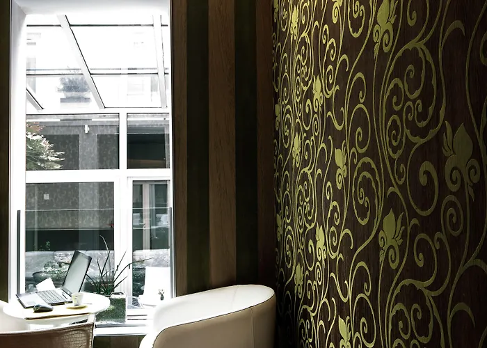 Hotel Le Quartier Bercy-square