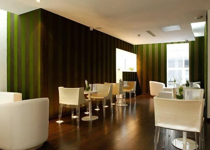 Le Quartier Bercy-square 3*