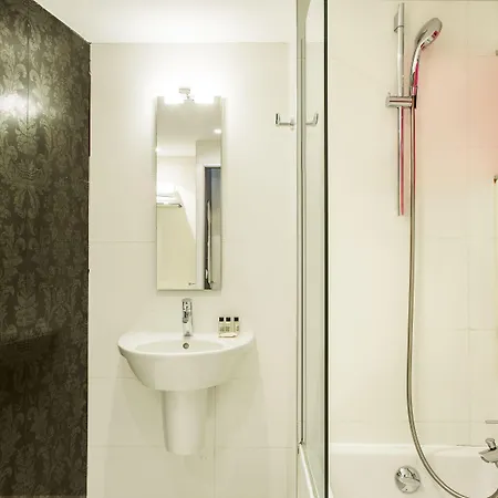 Hotel Le Quartier Bercy-square