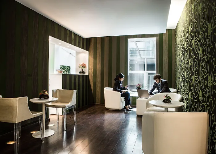 Le Quartier Bercy-square 3* París