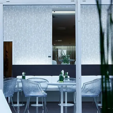 贝西广场酒店 酒店 3*